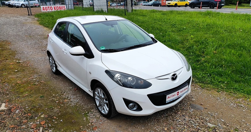 Mazda 2 cena 28999 przebieg: 81500, rok produkcji 2012 z Wieliczka małe 379